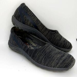Skechers Relax Fit Reggae Dread Women's Pre-owned Gray Slip-on Shoes - sz. 6 1/2